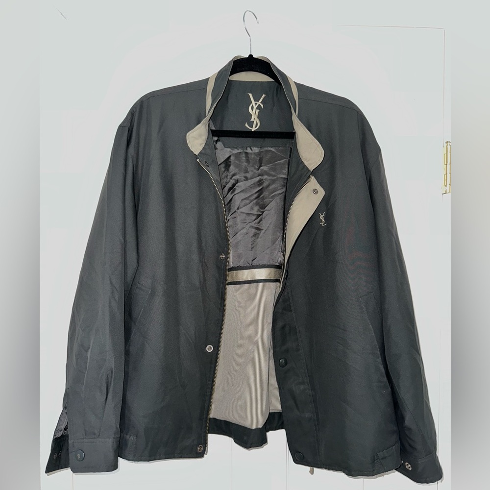 YSL vintage bomber in perfect condition.
